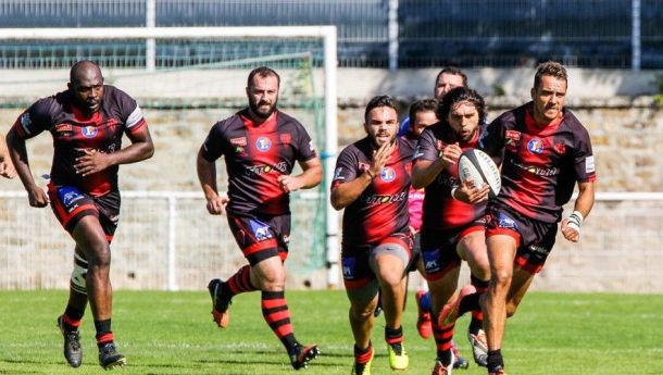 le GSF joue au ballon